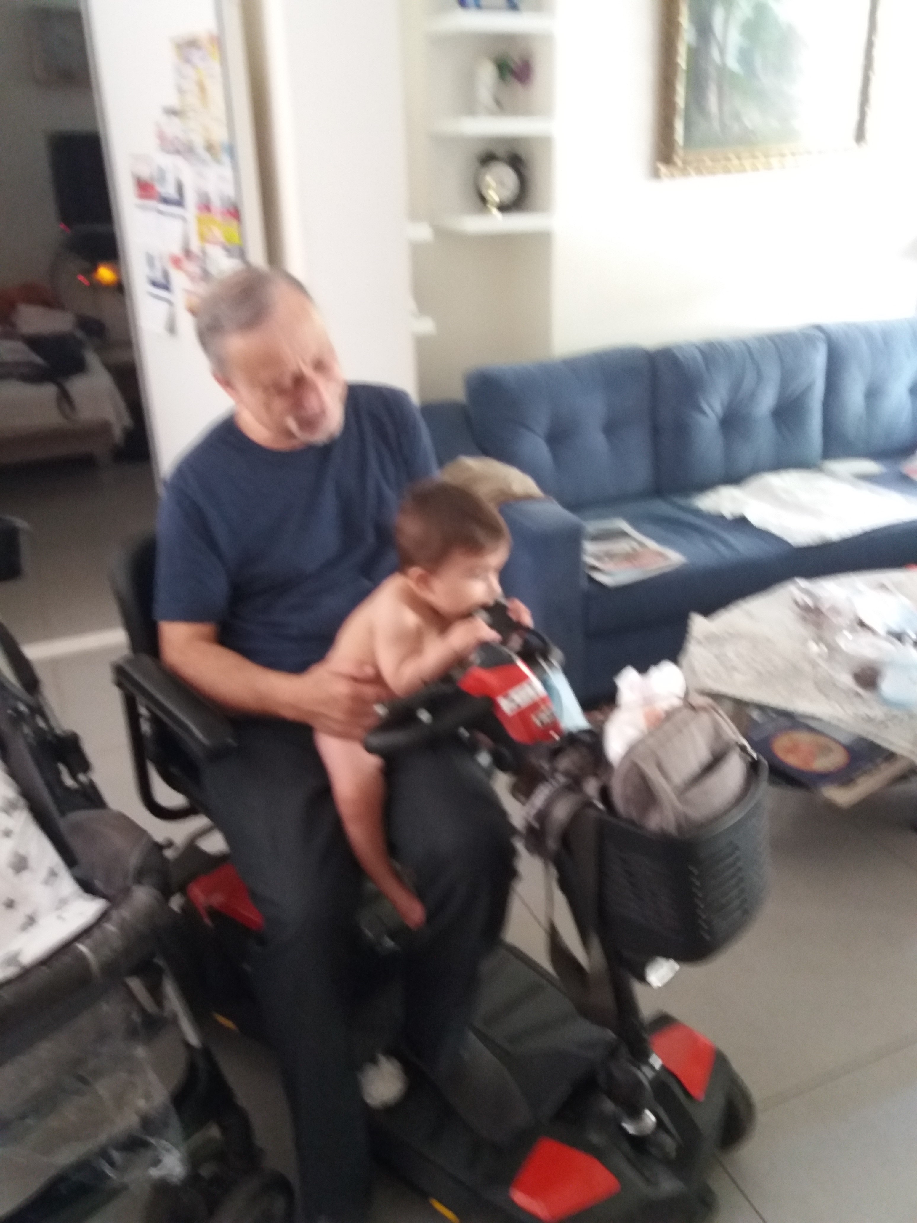 אלבום התמונות של שיר by sharon - Ourboox.com