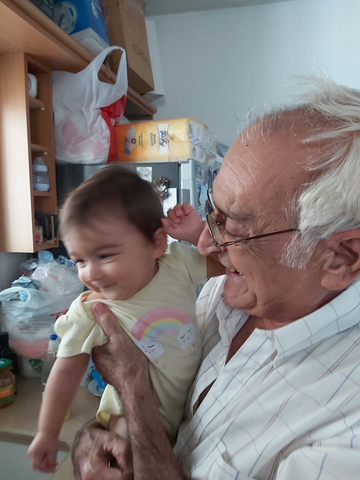 אלבום התמונות של שיר by sharon - Ourboox.com