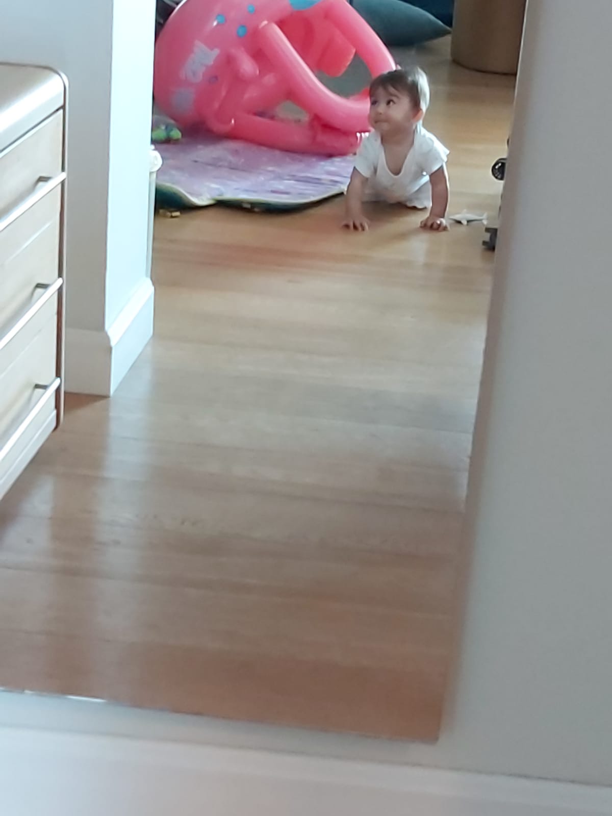 אלבום התמונות של שיר by sharon - Ourboox.com