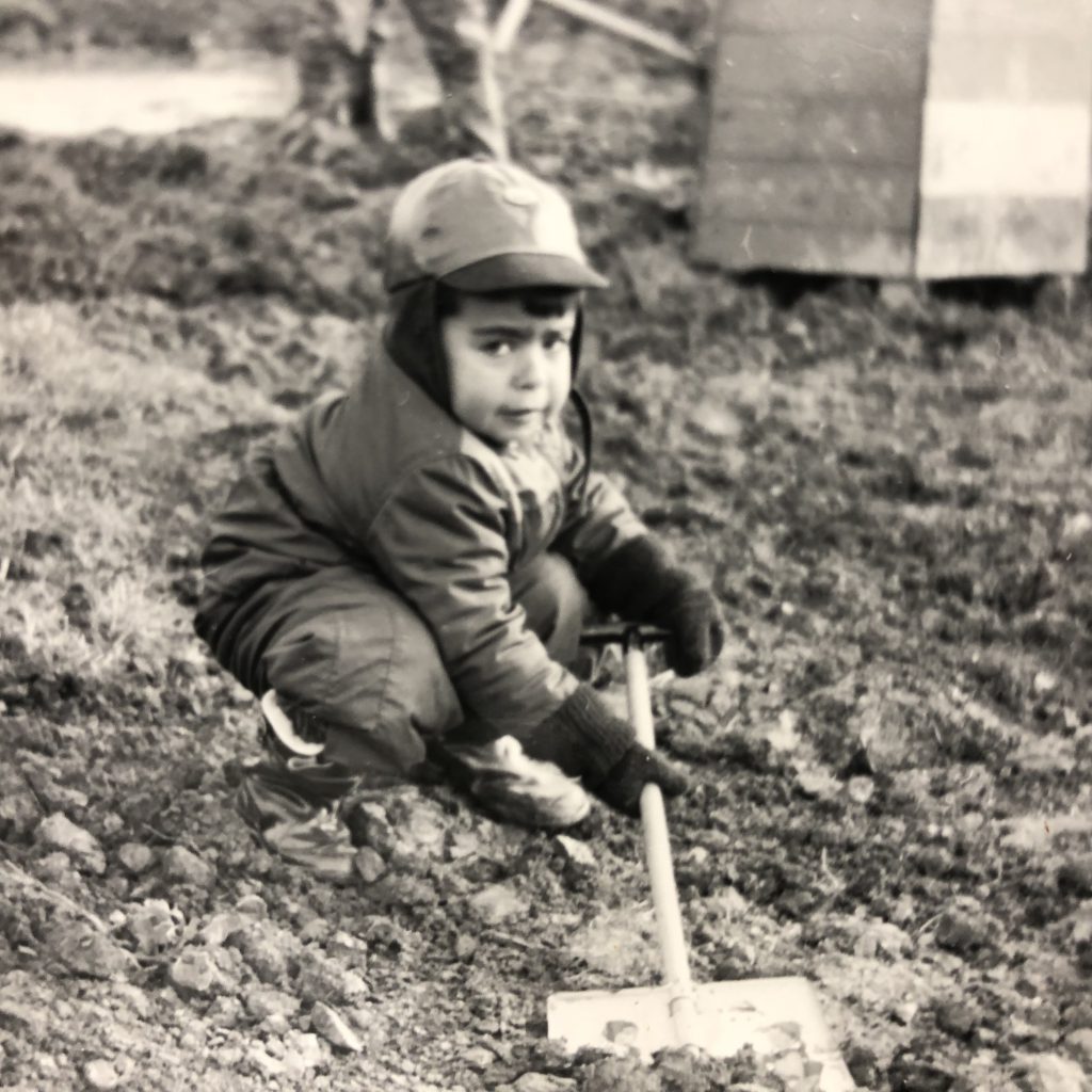 Sixty Minutes, Seventy Years – PIctures from my life by Mel Rosenberg - מל רוזנברג - Ourboox.com