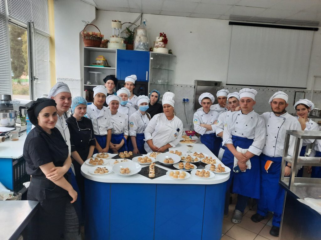 Загальні засади технології П. Петерсена. Зміст технології Йєна-плана by Oleksandr Tymoshenko - Illustrated by Олександр Тимошенко - Ourboox.com