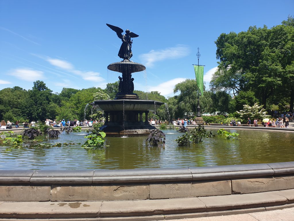 ירח דבש by Agam Ohana - Ourboox.com