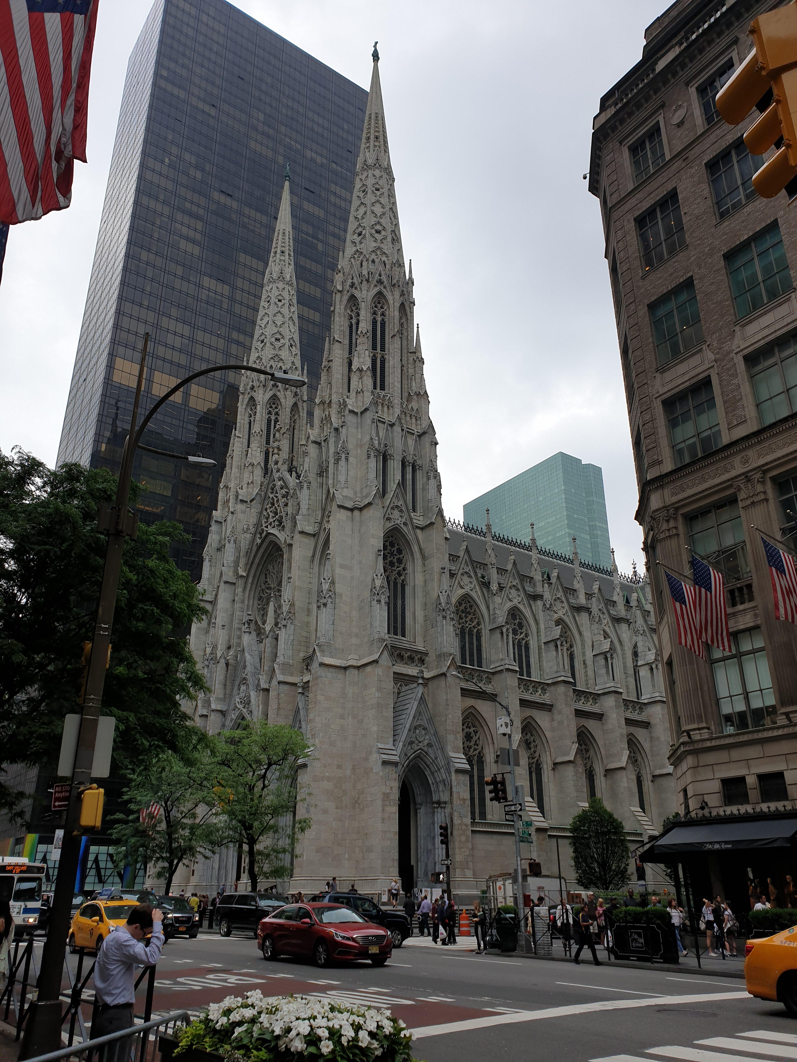 ירח דבש by Agam Ohana - Ourboox.com