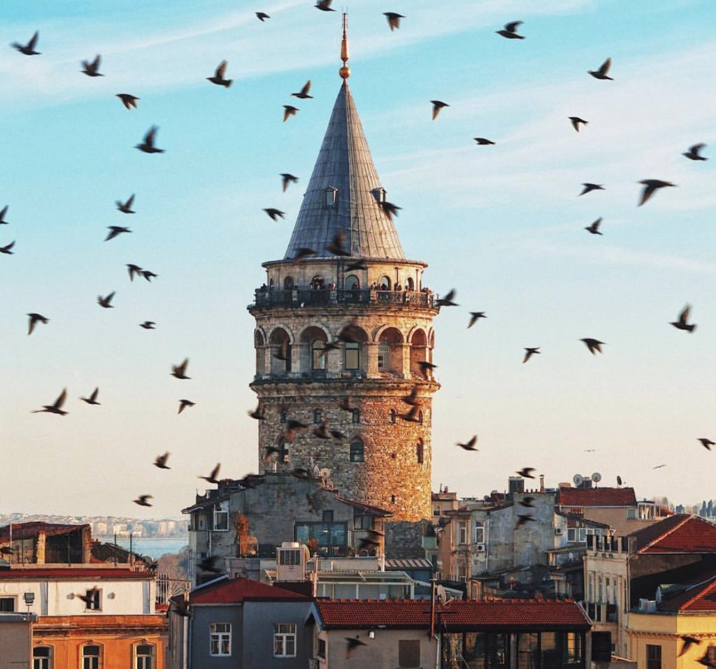 Journey in istanbul by KARDELEN - Illustrated by Kardelen - Ourboox.com