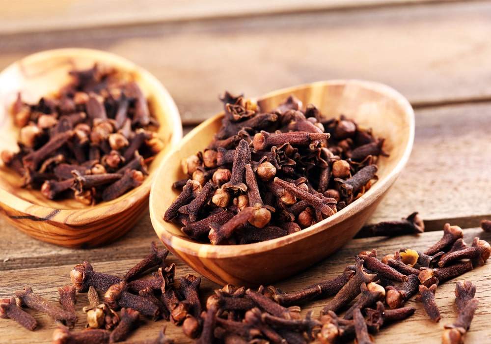 ЦАРИЦЯ КОРИЦЯ, ПАН ШАФРАН ТА ІНШІ by Larisa Yatsiuk - Illustrated by Лариса ЯЦЮК - Ourboox.com