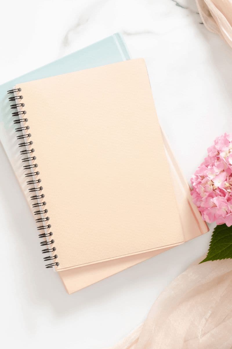 letters by Roaa - Ourboox.com