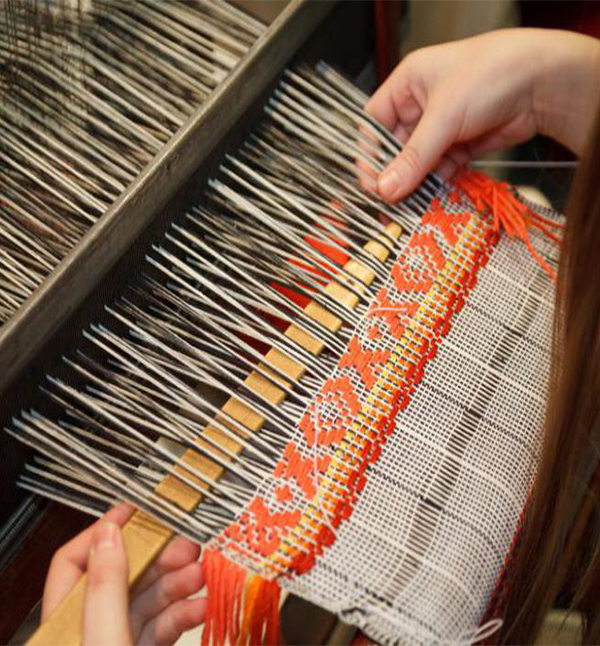 Декоративно – ужиткове мистецтво by Ivaschenko Oleg - Ourboox.com