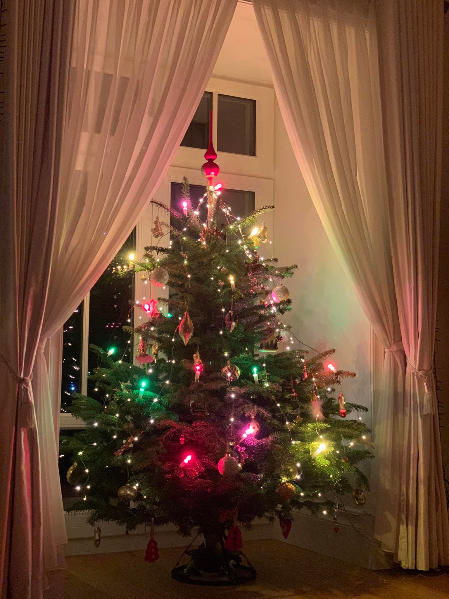 Christmas in Poland by Magdalena Piekarska - Ourboox.com