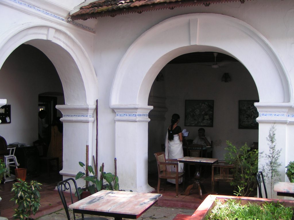 טיול שורשים להודו – חלק שני דרום הודו by מיכל בן הגיא - Illustrated by אבנר אייזיק - Ourboox.com