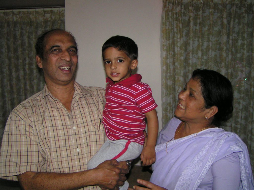 טיול שורשים להודו – חלק ראשון מומביי עד מייסור by מיכל בן הגיא - Illustrated by אבנר אייזיק - Ourboox.com