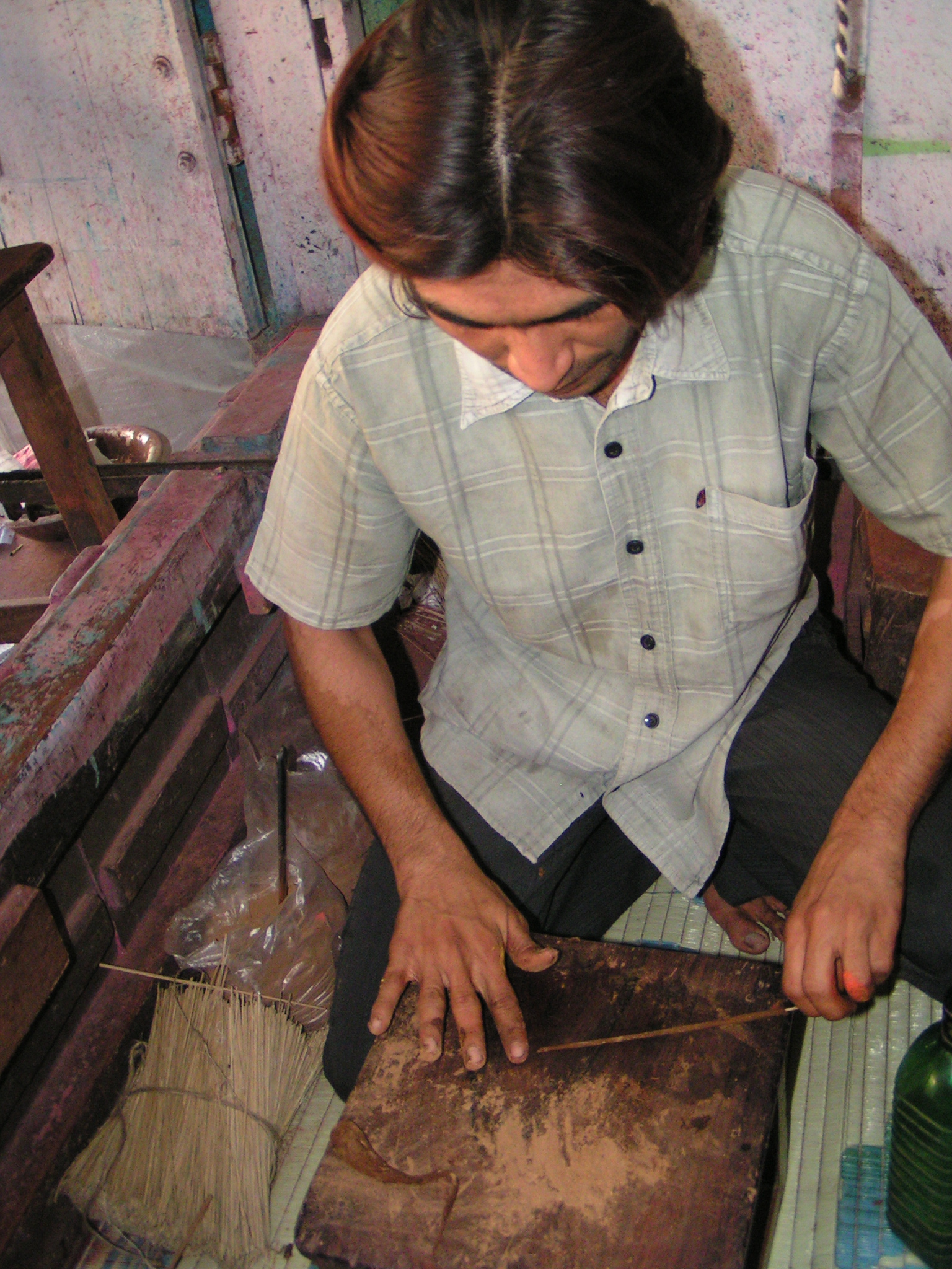 טיול שורשים להודו – חלק ראשון מומביי עד מייסור by מיכל בן הגיא - Illustrated by אבנר אייזיק - Ourboox.com