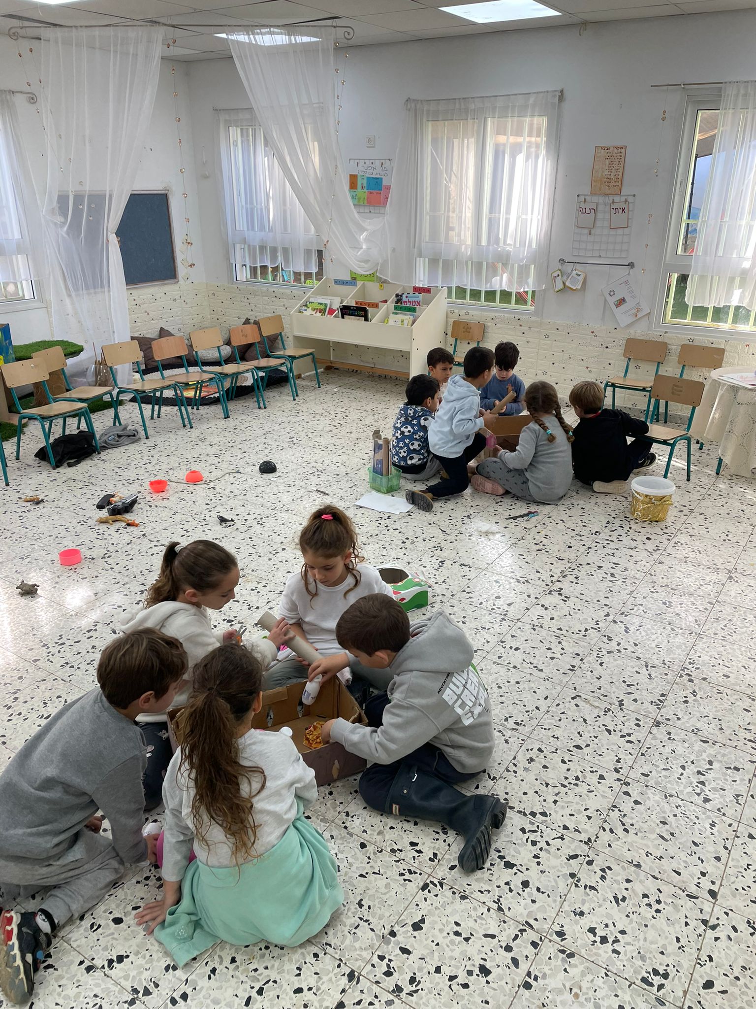 תחנת דלק כלנית by miri polihovsky - Ourboox.com