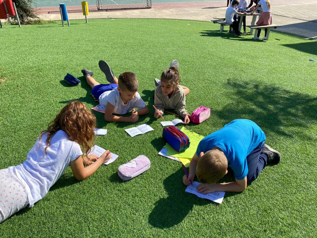 ידיעות “ארגמן”, חודש טבת, תשפ”ב by ביה"ס ארגמן - Illustrated by תמר דוד וועדת עיתון - Ourboox.com