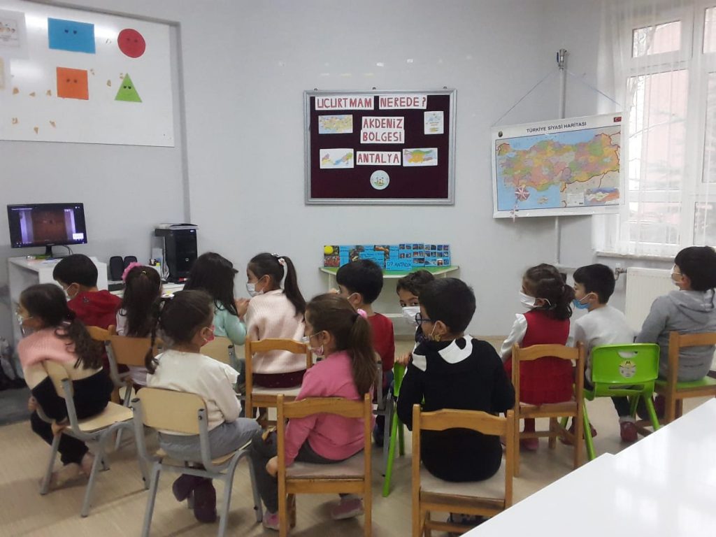 UÇURTMAM NEREDE? by esra cerit - Ourboox.com