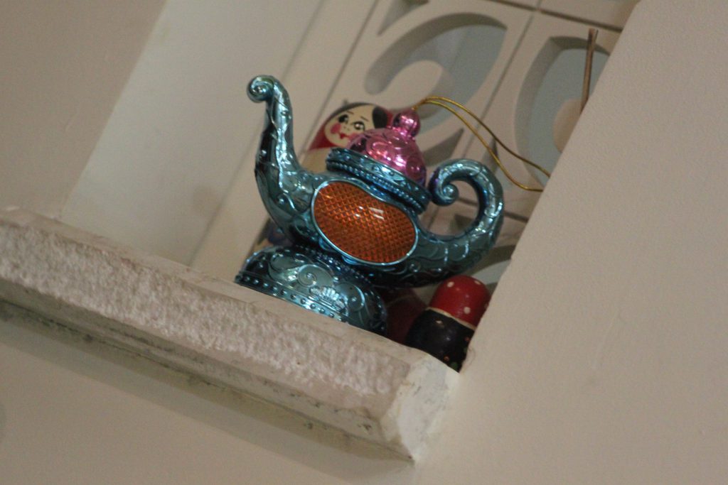 لوني المفضل…الازرق by yazan wajdi younis - Illustrated by YwY-يزن يونس - Ourboox.com