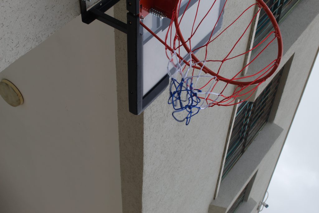 لوني المفضل…الازرق by yazan wajdi younis - Illustrated by YwY-يزن يونس - Ourboox.com