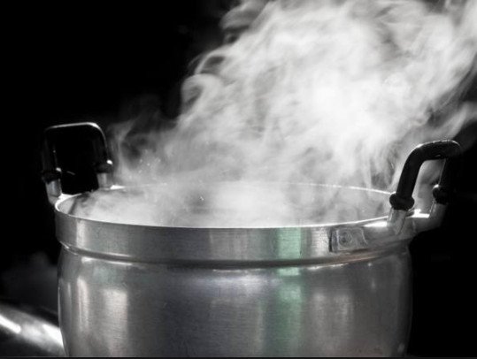 GLI STATI DELLA MATERIA – Andrea Mensi by Terza B. - Ourboox.com