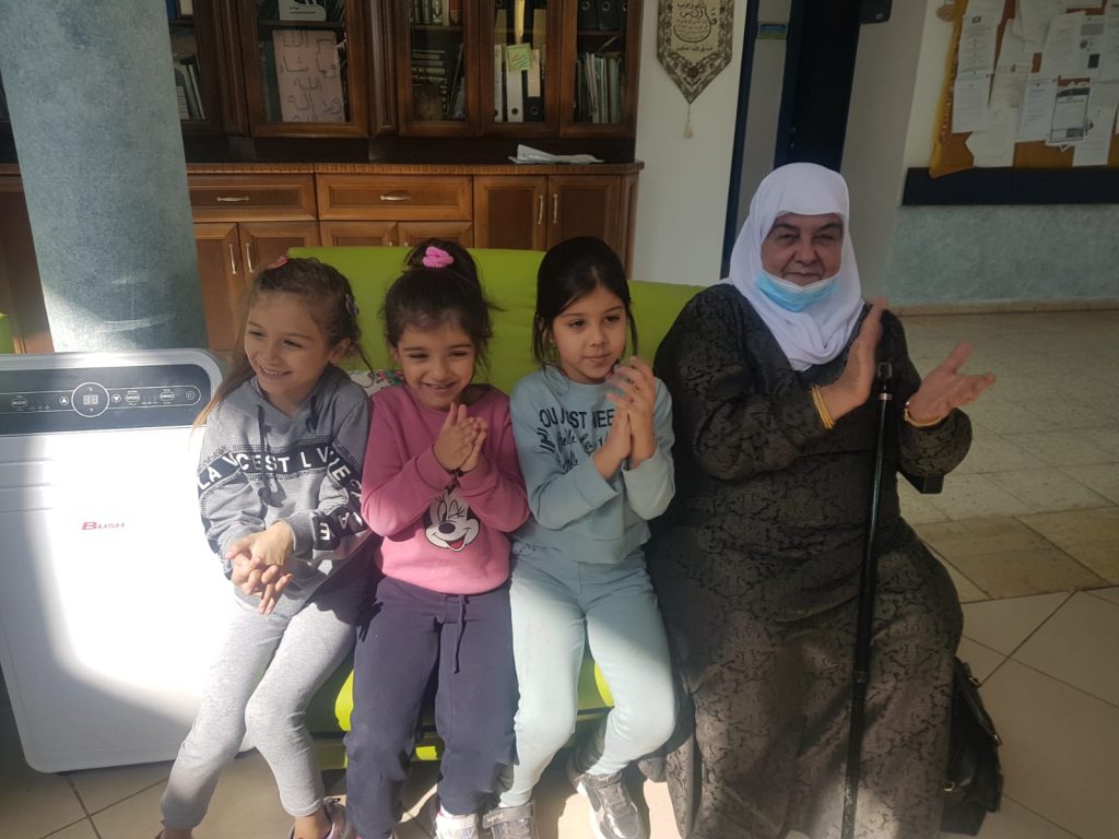 زيارتنا لبيت المنسنين by faida mahajna - Illustrated by   - Ourboox.com