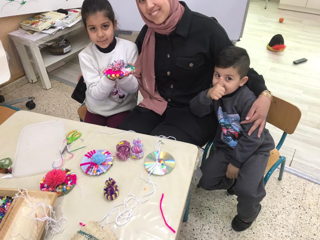 ورشة امهات أعمال فنية من الصوف by faida mahajna - Ourboox.com