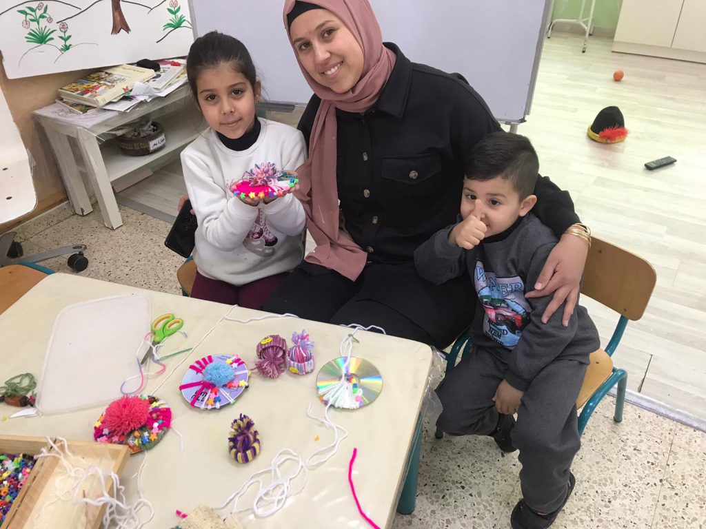 ورشة امهات أعمال فنية من الصوف by faida mahajna - Ourboox.com