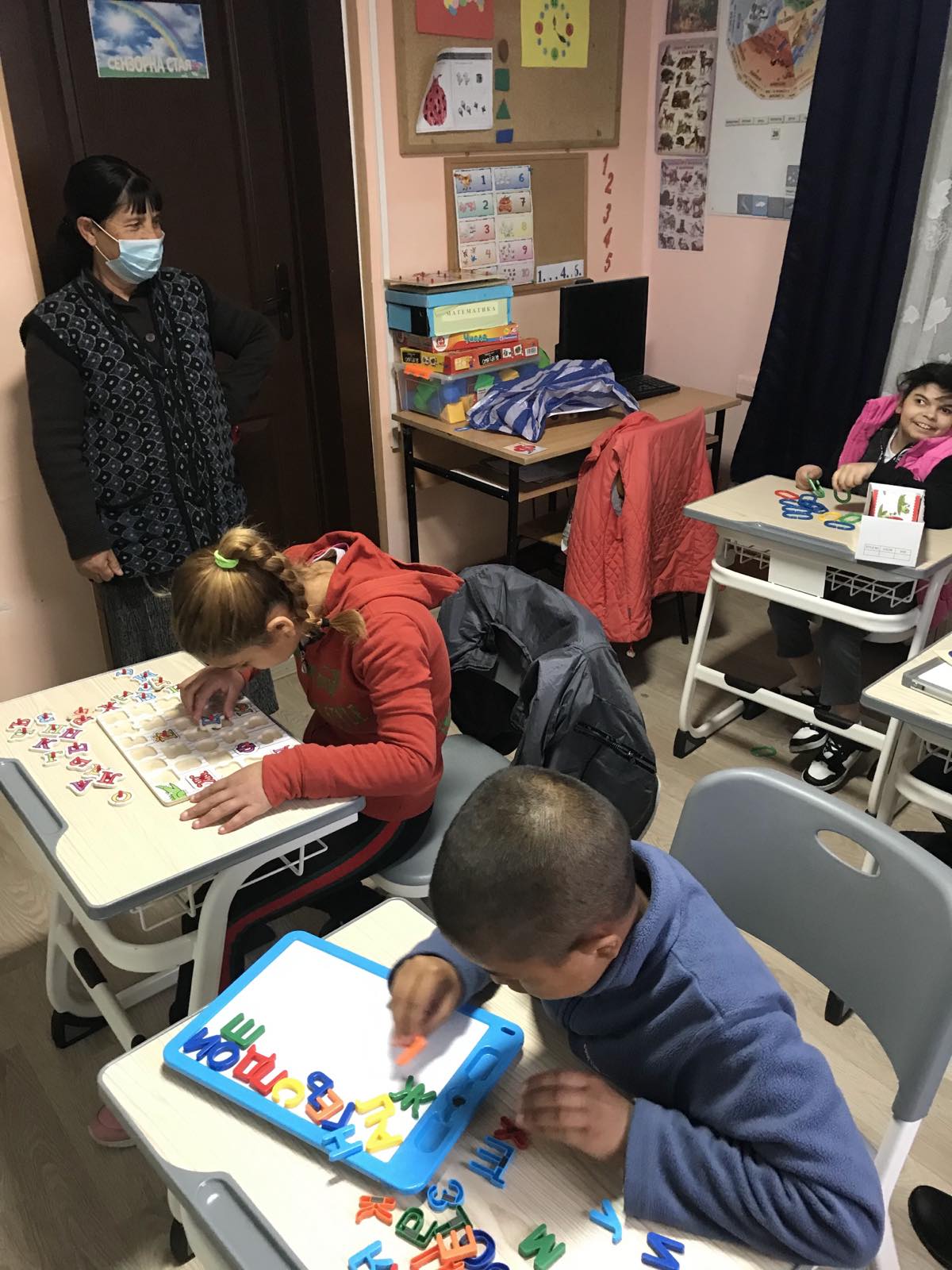 VI – XIа клас с ръководител Величка Вучкова by Velichka Vuchkova - Ourboox.com