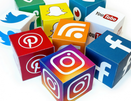 מארז פעילויות ללמידה עצמית -גלישה בטוחה ויוזמות חברתיות ברשת by כנס גלישה בטוחה ברשת - Illustrated by כנס גלישה בטוחה מחוז ת"א - Ourboox.com