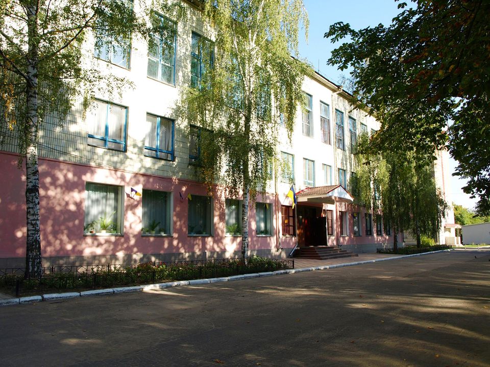 "Сумський центр харчових технологій, торгівлі та ресторанного сервісу"