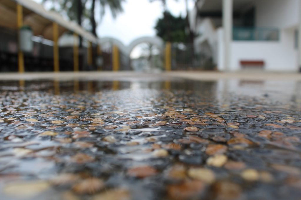 خارج الصندوق by raseel elawe - Illustrated by رسيل علاوي - Ourboox.com