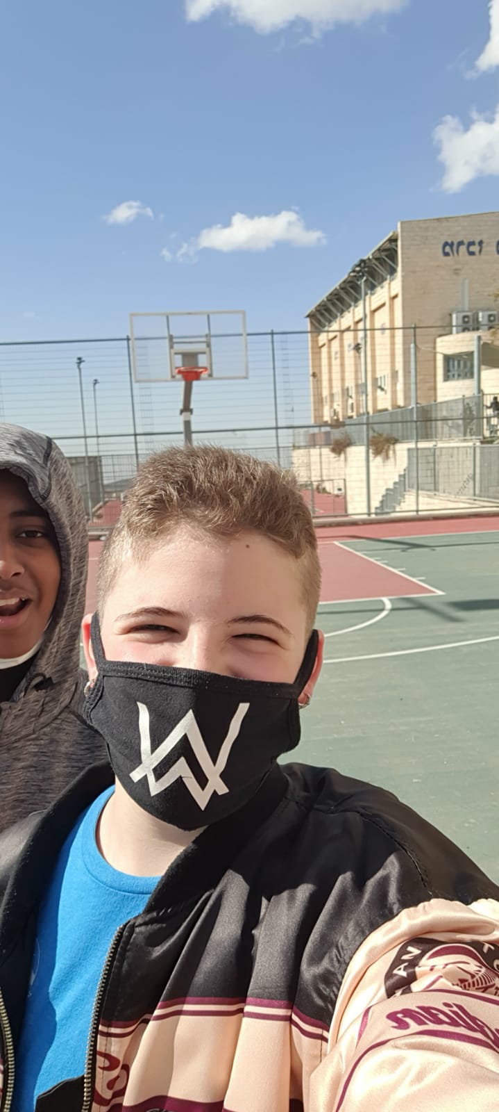 תמונות תקשורת ליאם חנניה by liamnjhbj - Ourboox.com