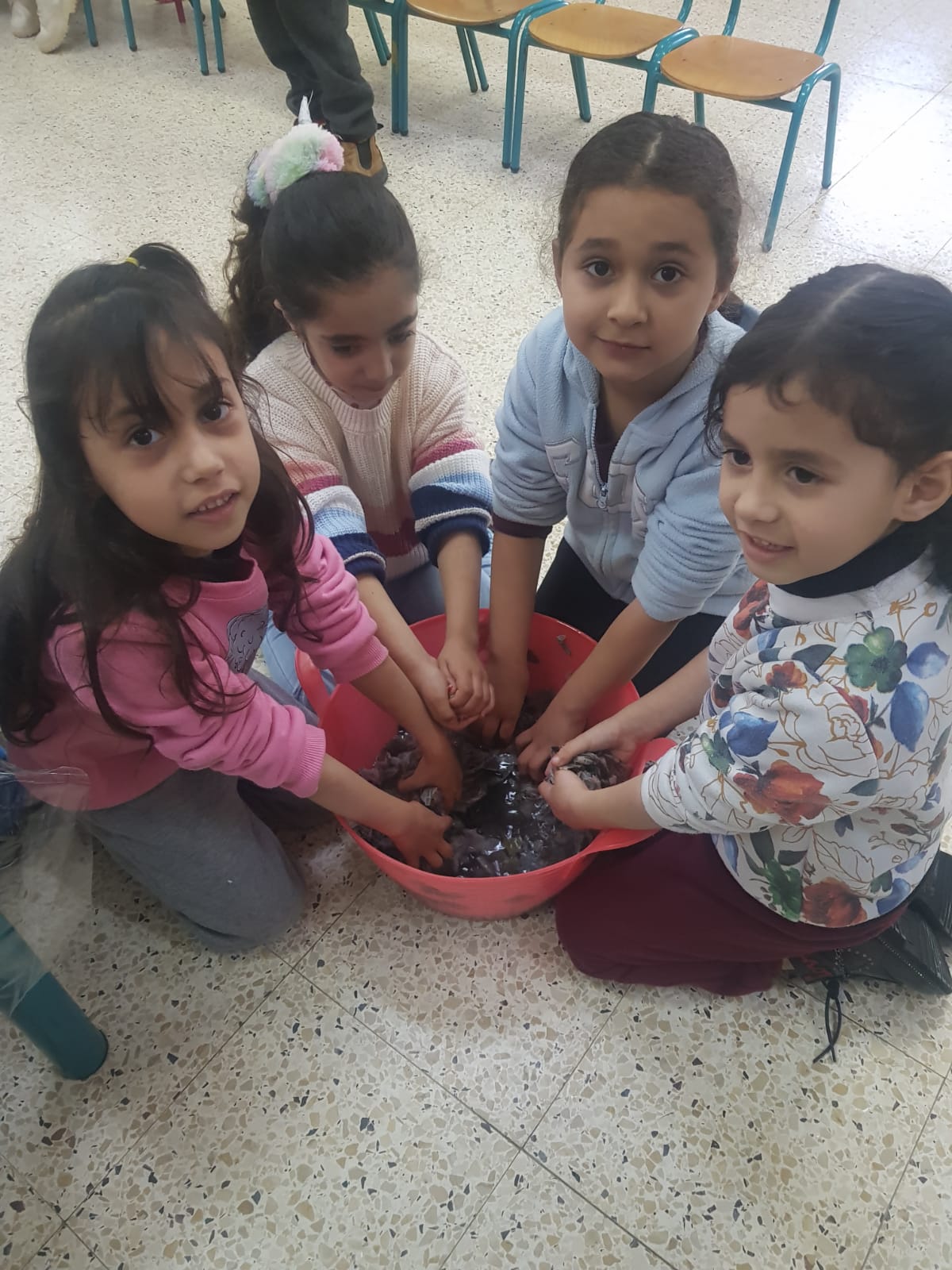 מחזור נייר by faida mahajna - Ourboox.com