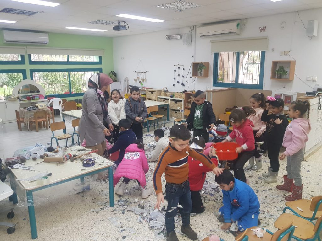 מחזור נייר by faida mahajna - Ourboox.com