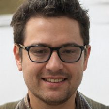 Profile picture of Oliver Henry