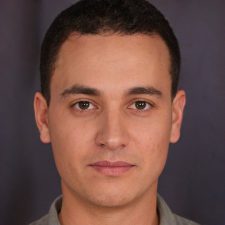 Profile picture of Ravi Evlos