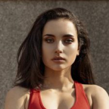 Profile picture of Riley Harris