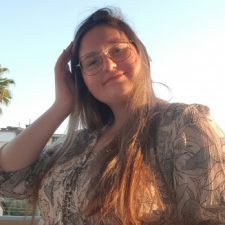 Profile picture of Nicole Dronik